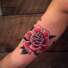 Traditional Style Rose Tattoo On The Right Inner Arm Tattoos Inner Arm Tattoos Small Flower Tattoos For Women