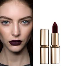 Le rouge à lèvres foncé serait le must de l'hiver. Color Riche L Oreal 15 Rouges A Levres Fonces Faciles A Porter Elle