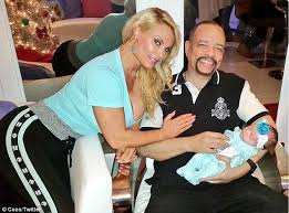 Aug 04, 2020 · coco austin has been married twice until now. Vacuuming And Breastfeeding Coco Austin Boasts About Multi Tasking Ice T And Coco Coco Austin Baby Chanel