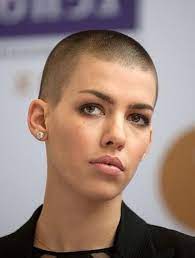 Pin Auf Hair Dare Feminine Buzzcuts