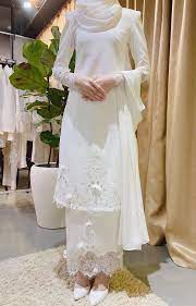 See more ideas about nikah, wedding dresses, nikah dress. Baju Nikah Putih Simple Gaun Pengantin Vintage Gaun Pengantin Sederhana Pakaian Pernikahan