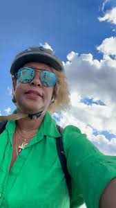 I fell off of my bike today…curb got in my way 😂. I’m ok!!!funny thing is,  no one asked if I was ok….#NYC