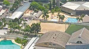 Estádio durival de britto e silva. Adeus Piscinas Parana Reduz Social E Quer Vender Kennedy