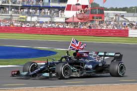 The british grand prix is definitely the race to attend, it's not just a race weekend it's a small festival. Mb Qlnfrlq Jvm