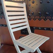 With bold, natural colors and the right mix of materials and motifs, you can infuse your own home with a tropical style that keeps you running on island time. White Dining Chair Pier Imports