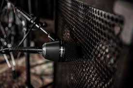 Many like the 4×10 but maybe you've had better been playing for 52 years & my rig keeps shrinking as i get older. Recording Mixing Bass Guitar