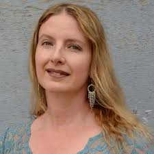 Amazon.com: The Daily Book of Photography: 365 readings that teach, inspire  & entertain eBook : Alexander, Simon, Cooper, Grier, Diller, Bill,  Greenberg, David, Hauck, Tom, LaRose, Melissa, Roharik, Matthew, Schmidt,  David, Walsh-Newton,