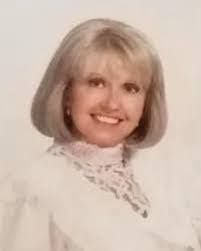 Dianna Browning's Instagram, Twitter & Facebook