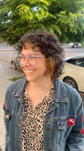 Peekaboo rainbows for Susannah 🫣🌈 Its giving bird of paradise and we’re  here for it Happy Pride everyone ❤️🧡💛💚💙💜