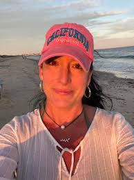 Tiffany Lively-Photographer/Artist