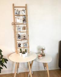 Decouvrez Le Petit Coin Deco De Lau Isingrini Autour De Son Echelle Porte Photos Babou A 8 Idee Deco Inspiration Deco Deco