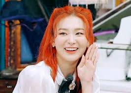 hot vs cute red velvet