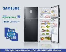 Now Convert Your Freezer Into A Minifridge The Samsung Convertible 5 In 1 Refrigerator Comes With A Home Alone Mo Samsung Samsung Refrigerator Top Mount