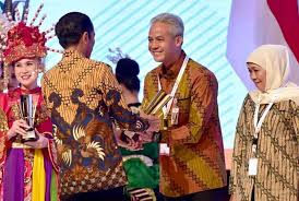 Salam lintas agama ala ganjar pranowo#ganjarpranowo #agama #jokowi Relawan Ganjar Pranowo Nex Presiden 2024 Home Facebook