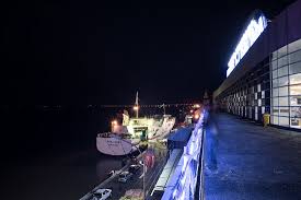 Korang boleh jer request breakfast, lunch, dinner. Lebih Enak Malam Hari Ulasan Surabaya North Quay Surabaya Indonesia Tripadvisor