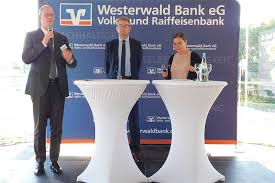 The bank was founded at the confluence city of allahabad by a group of europeans. Wirtschaftsempfang Mit Der Westerwald Bank Und Der Isb In Heiligenroth Ww Kurier De