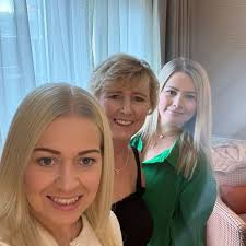 Anyone know time the Sunday market starts please