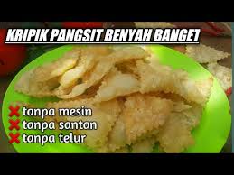 Camilan juga merupakan makanan penghilang rasa lapar sementara waktu. 13 03 Mb Cara Membuat Kripik Pangsit Renyah Dan Mudah Download Lagu Mp3 Gratis Mp3 Dragon