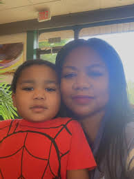 Le verre est REFILLABLE : Découvrez la mentalité de Jen Logan