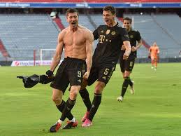 Bayern's robert lewandowski is the most complete, most ruthless, most polished striker of his generation. Bundesliga Robert Lewandowski Topples Gerd Mueller S Goal Record Football Gulf News