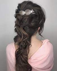 20 Best Greek Hairstyles We Re Obsessed With Greek Hair Grecian Hairstyles Hair Styles