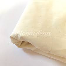 Bahan dasar kain beraneka ragam ada yang dari serat binatang ada juga dari serat tumbuhan,namun yang paling umum digunakan adalah serat. Kain Blacu Tebal Putih Bahan Blacu Tebel Rapat Grey Katun Mori Blacu Super Belacu Shopee Indonesia