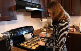 MILLENNIAL HOMEMAKER: Recreating memories from family cookbooks