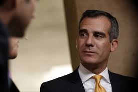 Lawmakers approve settlement to hike new police officers' pay