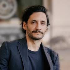 La vida no es como una caja de bombones, más bien una caja de Smints Vídeo  hecho por Isabel Castells 🎬💫✨