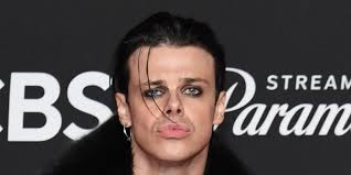 Dawn Lightsey (@DawnsKiss)