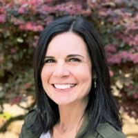 Kim Villarreal's Instagram, Twitter & Facebook