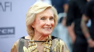 She has won eight primetime emmy awards—more than any other performer—and one daytime emmy award. Dpnaf53gwdgkgm