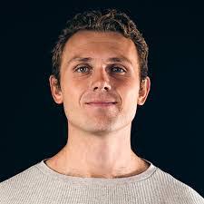 Peter Dyer's Instagram, Twitter & Facebook