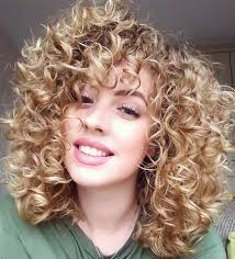 Find premium quality dark blonde curly hair extensions available as synthetic or human hair extensions, which come in many outstanding shades. 9 Seriously Cute Blonde Curly Hair Looks You Need To Try