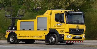 Da behandeln die dein fahrzeug als lkw und nicht als pkw,obwohl er auf den normalen abschlepper passen würde. Abschleppdienst Schmitt Unsere Fahrzeugflotte Abschleppdienst Schmitt