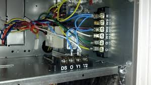Mr hunter shows how to identify components and relays in an air handler.the fan motor has two speeds used for ac and heat. Help Me Thermostat Wire My Lennox Air Handler Diy Home Improvement Forum