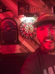 Where do I find two plastic pallets? I gotta build tables for the bubble  pools:)