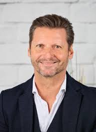 Mario Maier's Instagram, Twitter & Facebook