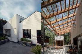 Pemilihan genteng dan jenisnya serta ventilasi atap juga perlu diperhatikan demi tampilan eksterior yang bagus. 11 Desain Rumah Dengan Atap Mono Pitched Yang Futuristik