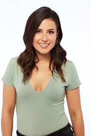 2021's bachelorette, katie thurston, is on a quest to find true love. The Bachelorette 2021 Everything We Know About Season 17 Glamour