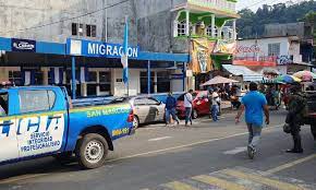 Guatemala, según reportan las autoridades sanitarias, está al borde del colapso por el exceso de hospitalizaciones. Reabren La Frontera Entre Mexico Y Guatemala Uno Tv