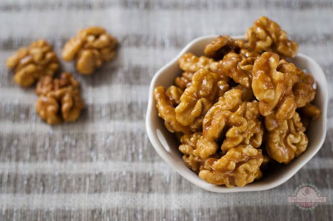 Walnuts with Honey