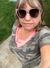 A really special shoot in Capri with Dream Dress Italy ✨