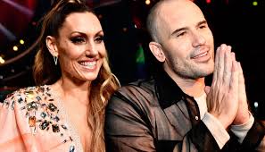 Martin olof jon stenmarck (born october 3, 1972 in täby municipality, stockholm county) is a swedish singer and voice actor. Martin Stenmarck For His Results In The Melodifestivalen Halids