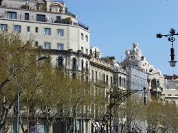 Un barrio que se conoce a pie. L Esquerra De L Eixample De Barcelona Es El Barrio Mas Cool Del Mundo Para Time Out