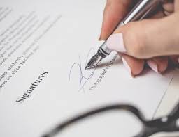 La période d'essai est un élément important dans la signature d'un contrat, qu'il s'agisse d'un cdi ou d'un cdd. Contrat De Travail Quels Delais Pour Agir En Justice Gestion De