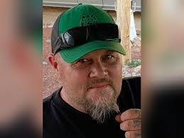 Clifton Griffith's Instagram, Twitter & Facebook