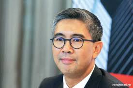 One of the senior posts in the cabinet of malaysia, the finance minister is responsible for determining the fiscal policy and managing national. No Dpm Cimb Boss Tengku Zafrul Is Finance Minister The Edge Markets