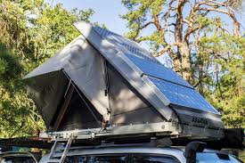 Alu Cab Expedition 3 Mit Verbauter Solaranlage Dachzelt Dachzelt Auto Solaranlage