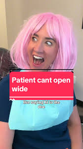 ¿Por qué algunos pacientes creen que no pueden abrir la boca?